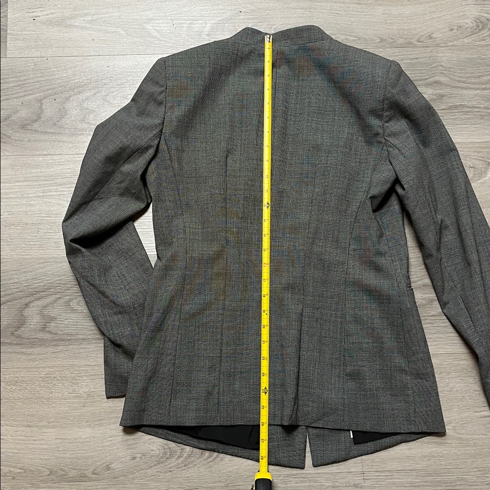 💎 Lafayette 148 Charcoal Women's Blazer size 6. - Picture 6 of 7